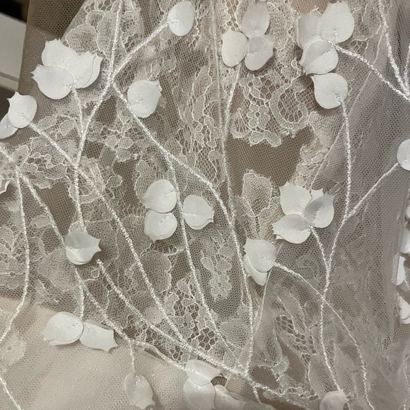 Lillian West Wedding Dress - Picture 6 of 10